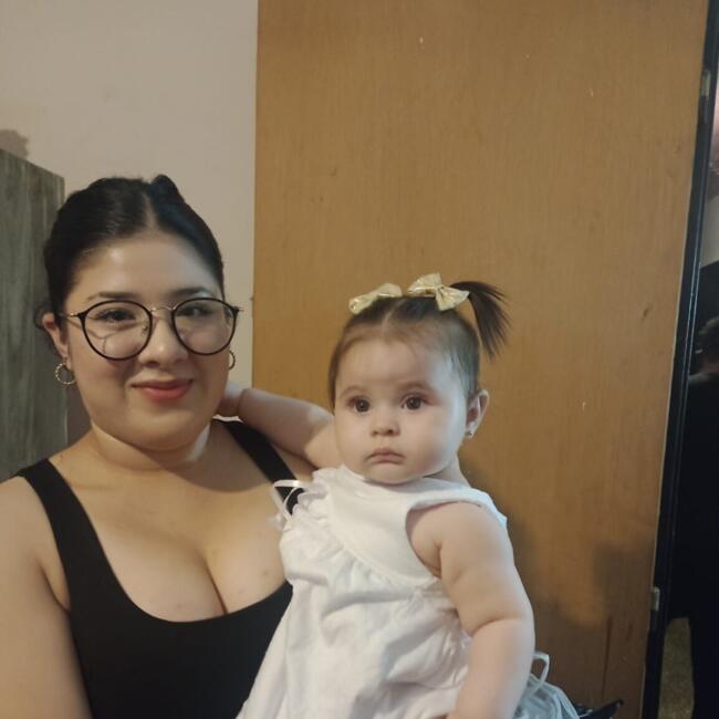 Niñera en Córdoba: Azul