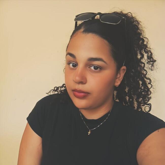 Babysitter in Mogi Mirim: Juliane