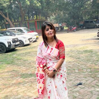 बेबीसिटर कोलकाता: Anjali