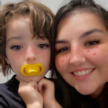 Trabalho de babysitting em Perth: Trabalho de babysitting Nikita