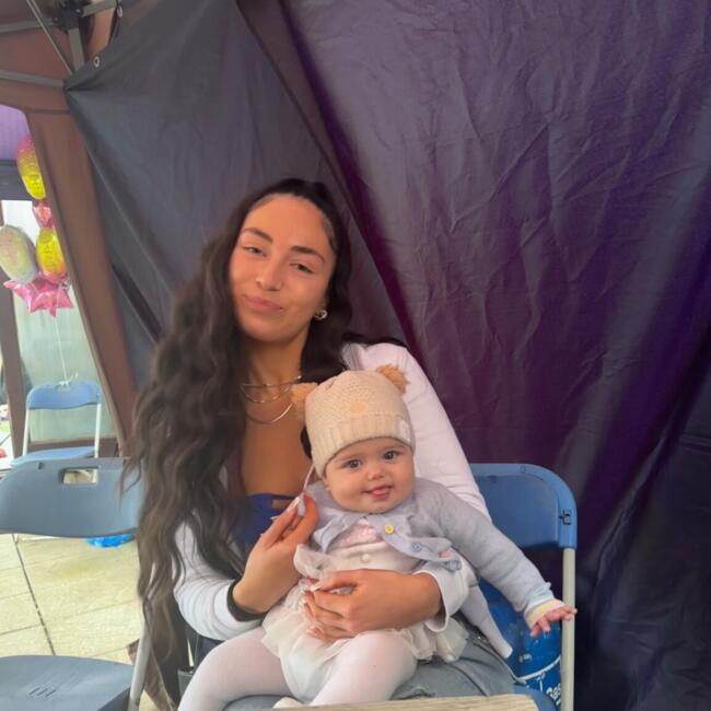 Babysitter in London: Paula