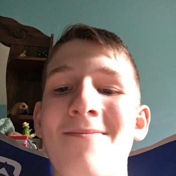 Baby-sitter Surrey: Darran