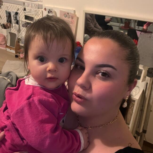 Babysitter in Bègles: Kimberlay