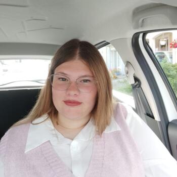 Babysitter in Boulogne-sur-Mer: Clara