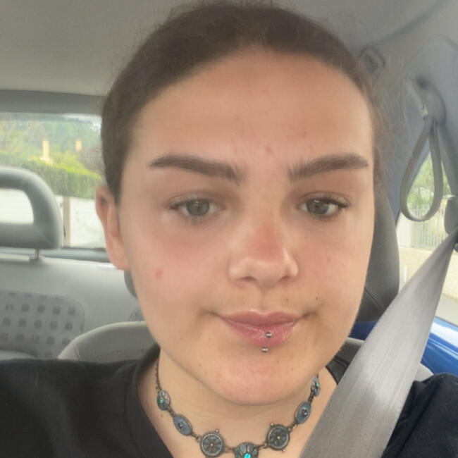 Babysitter in Christchurch: Arianna