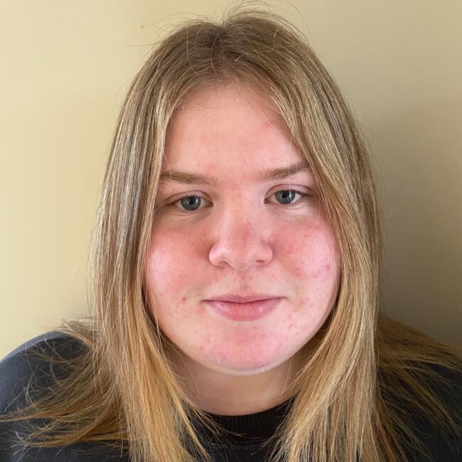 Babysitter in Galway: Sarah