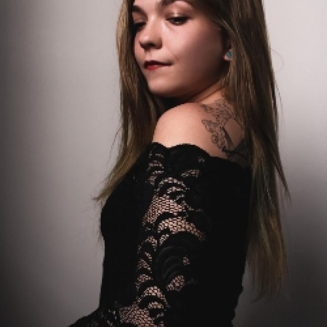 Babysitter in Villeneuve-le-Roi: Valériane