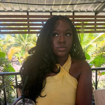 Babysitter in Birmingham: Sophie