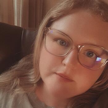 Babysitter in Cootamundra: Chloe