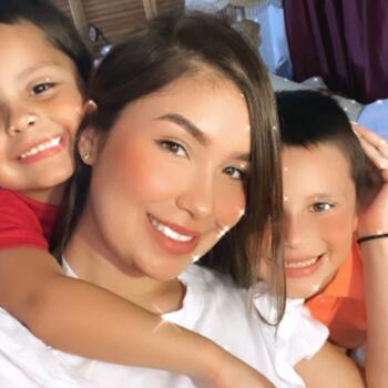 Babysitter in Doral: Natalia