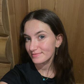Babysitter in Saint-Maurice-en-Gourgois: Mélany