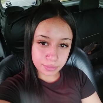Babysitter in San Fernando: Naiara