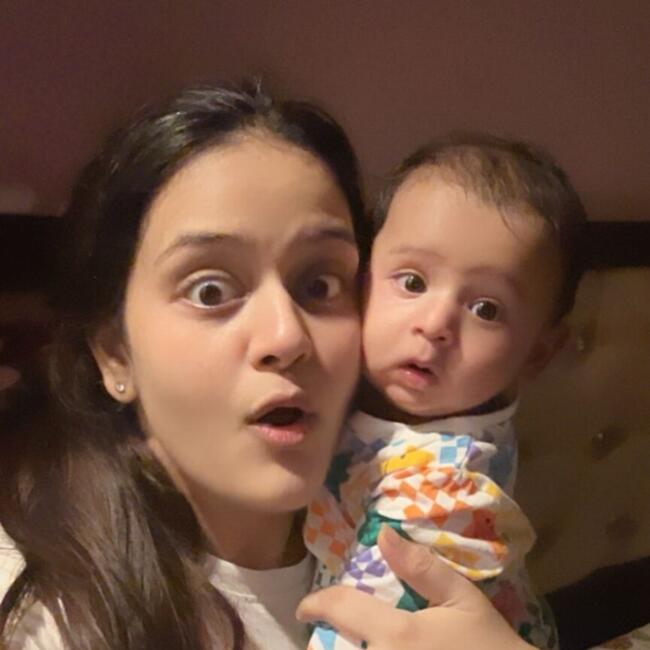 पनवेल में बेबीसिटिंग की नौकरी: Digvijay