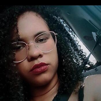 Babysitter Goiânia: Vitoria Kauane