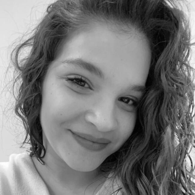 Babysitter in Blois: Ambre