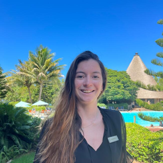 Babysitter in Châteaurenard: Alexandra