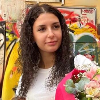 Babysitter στην περιοχή Νάπολη: Antonella