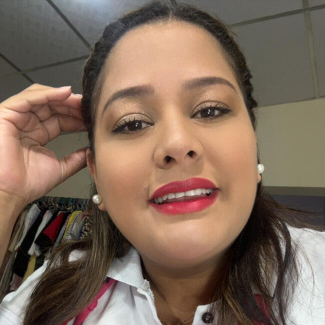 Babysitter in Delgado: Stefany de Palacios