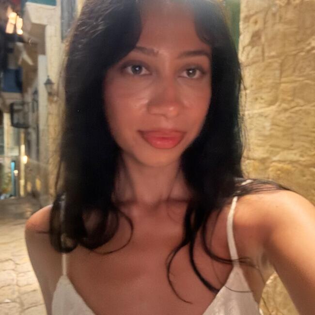Babysitter in Innsbruck: Merve Efna