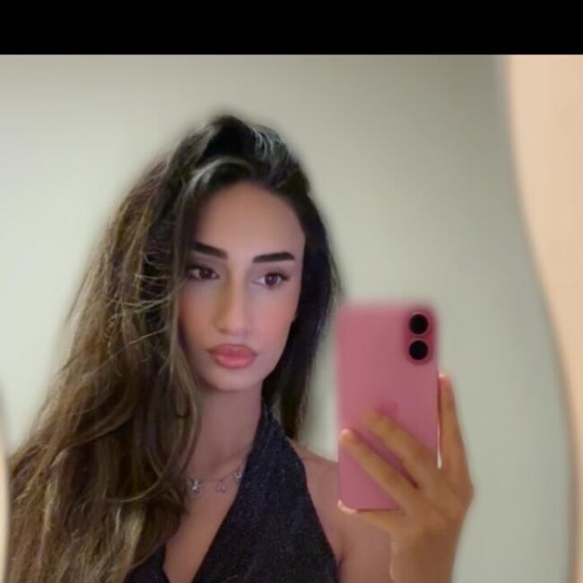 Babysitter in Hamme: Hatice