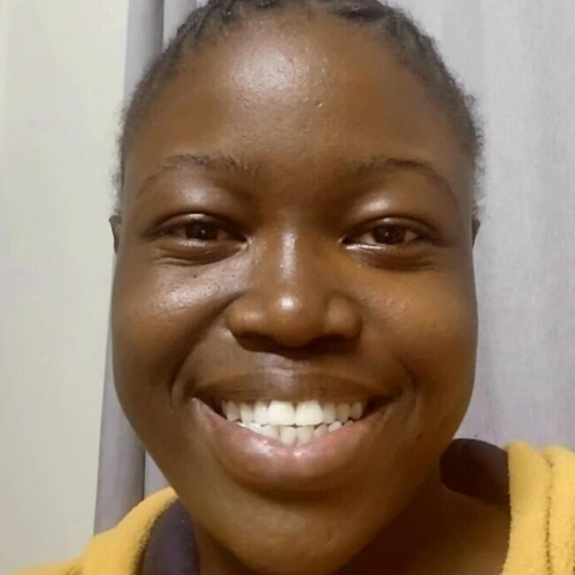 Babysitter in Edenvale: Lesang