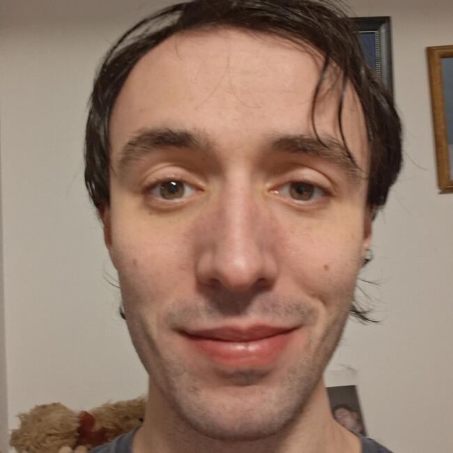 Baby-sitter in Edmonton: Joshua