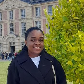 Babysitter in Torcy: Gloria