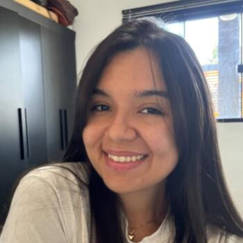 Babysitter in São Francisco (São Paulo): Beatriz
