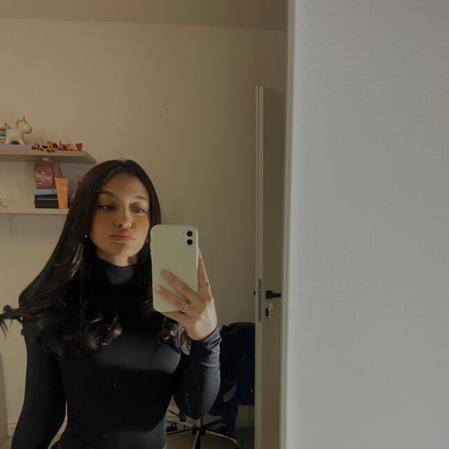 Babysitter a Assemini: Nicole