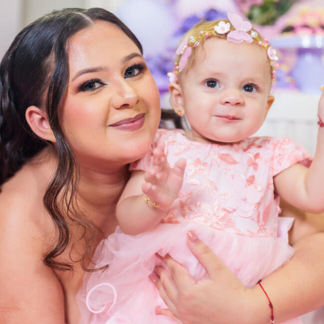 Babysitter in São Paulo: Evilandia