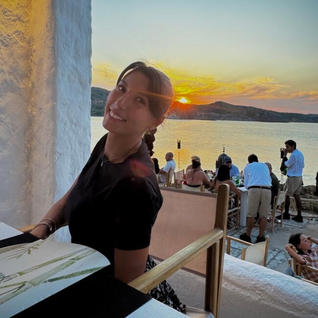 Babysitter in Alès: Marine