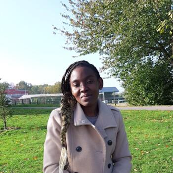 Babysitter in Paris: Ingrid