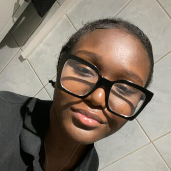 Babysitter in Villiers-le-Bel: Mirabel