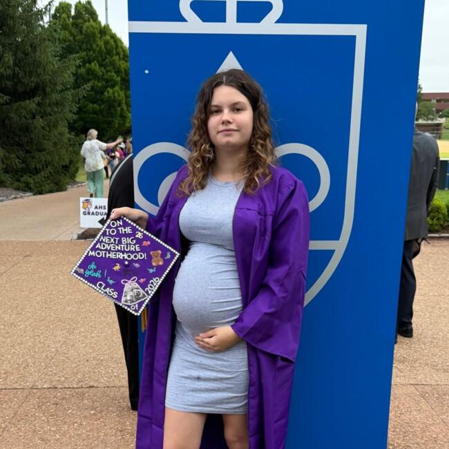 Babysitter in St Louis: Makayla