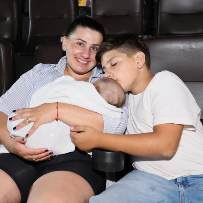 Emprego de babá em Caxias do Sul: Anelise