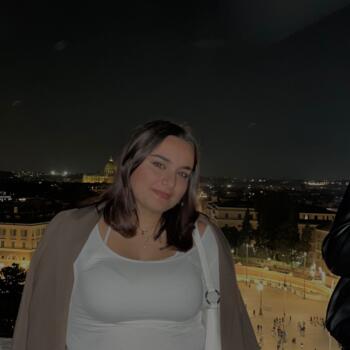 Babysitter a Roma: Chiara