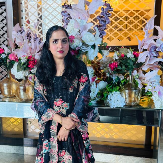 Babysitter in Hobart: Sukhmeet