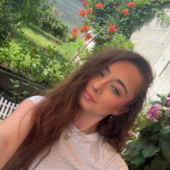 Babysitter in Londres: Edona