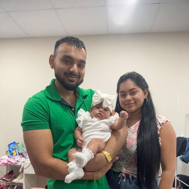 Babysitting job in Felicity: Sabrina