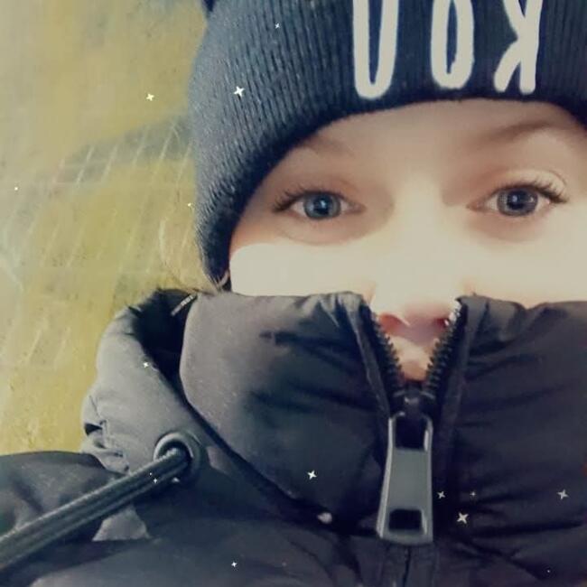 Babysitter in Brugge: Laura