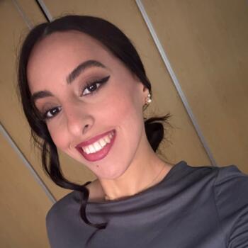 Canguro en Murcia: Chaima