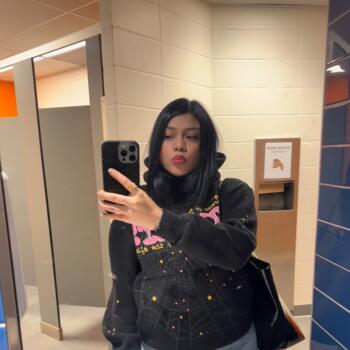 Babysitter in Longueuil: Daniela