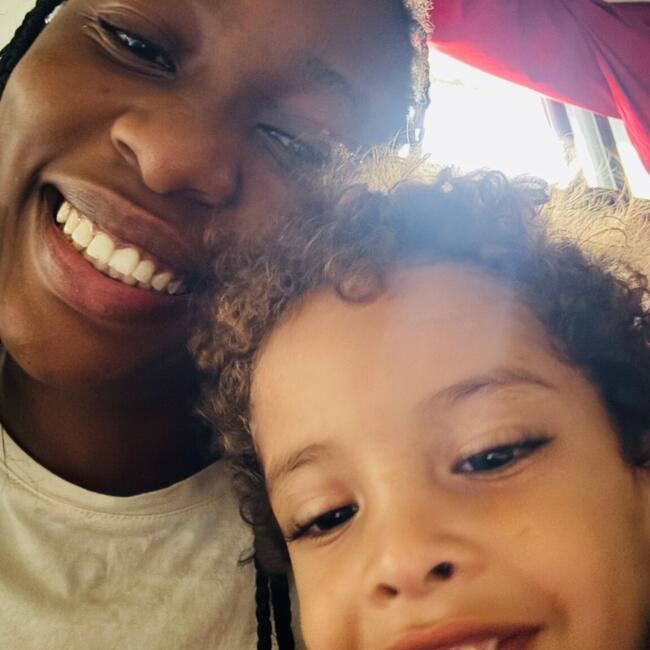 Babysitter in Randburg: Neo