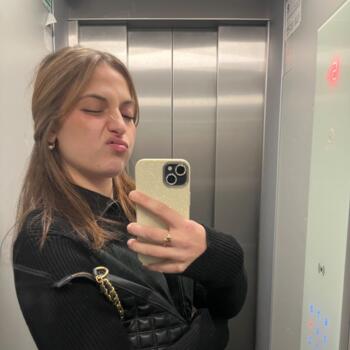 Canguro en Málaga: Nicole