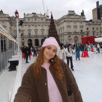Babysitter in Joinville-le-Pont: Cleo