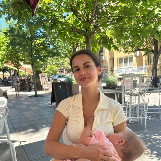 Babysitting job in Beli Potok: Katarina