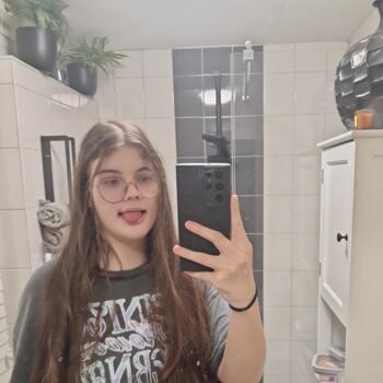 Babysitter in Bleiswijk: Louella