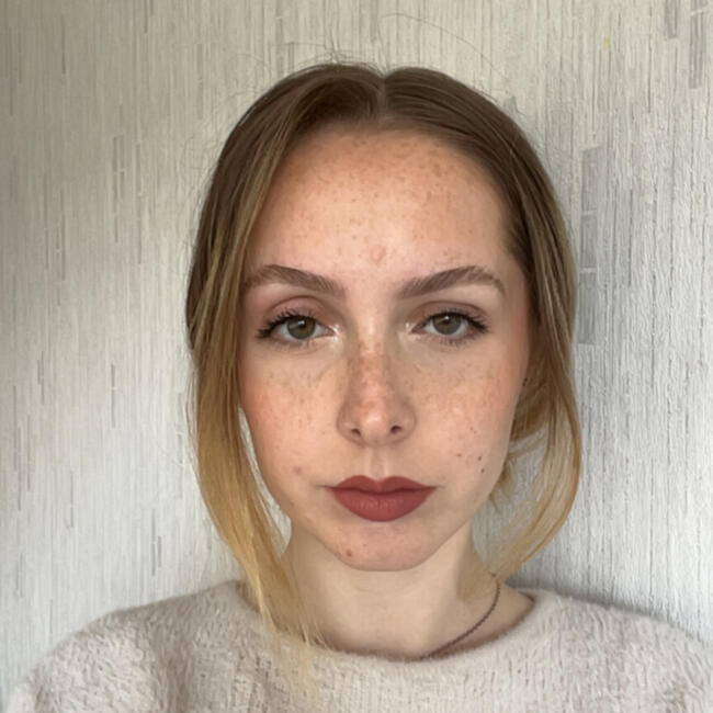 Babysitter in Drancy: Elodie
