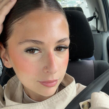 Babysitter em Lisboa: Mariana