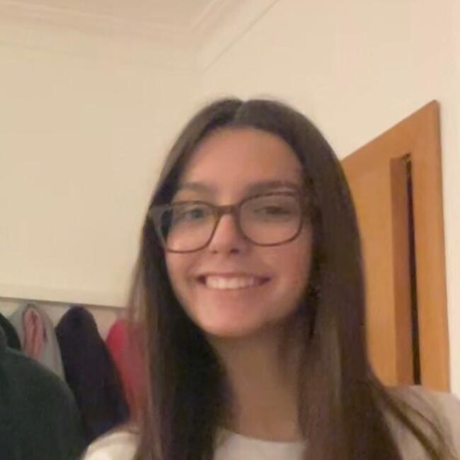 Babysitter em Castelo Branco: Madalena